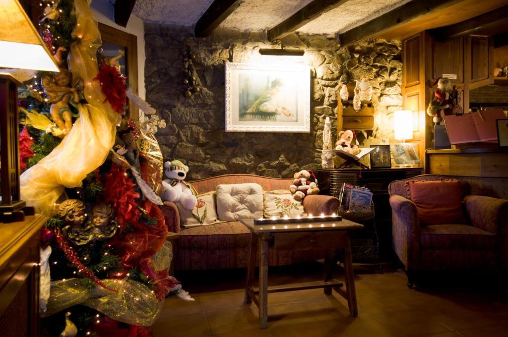 Hostal Cisco De Sans Андорра-ла-Велья Экстерьер фото