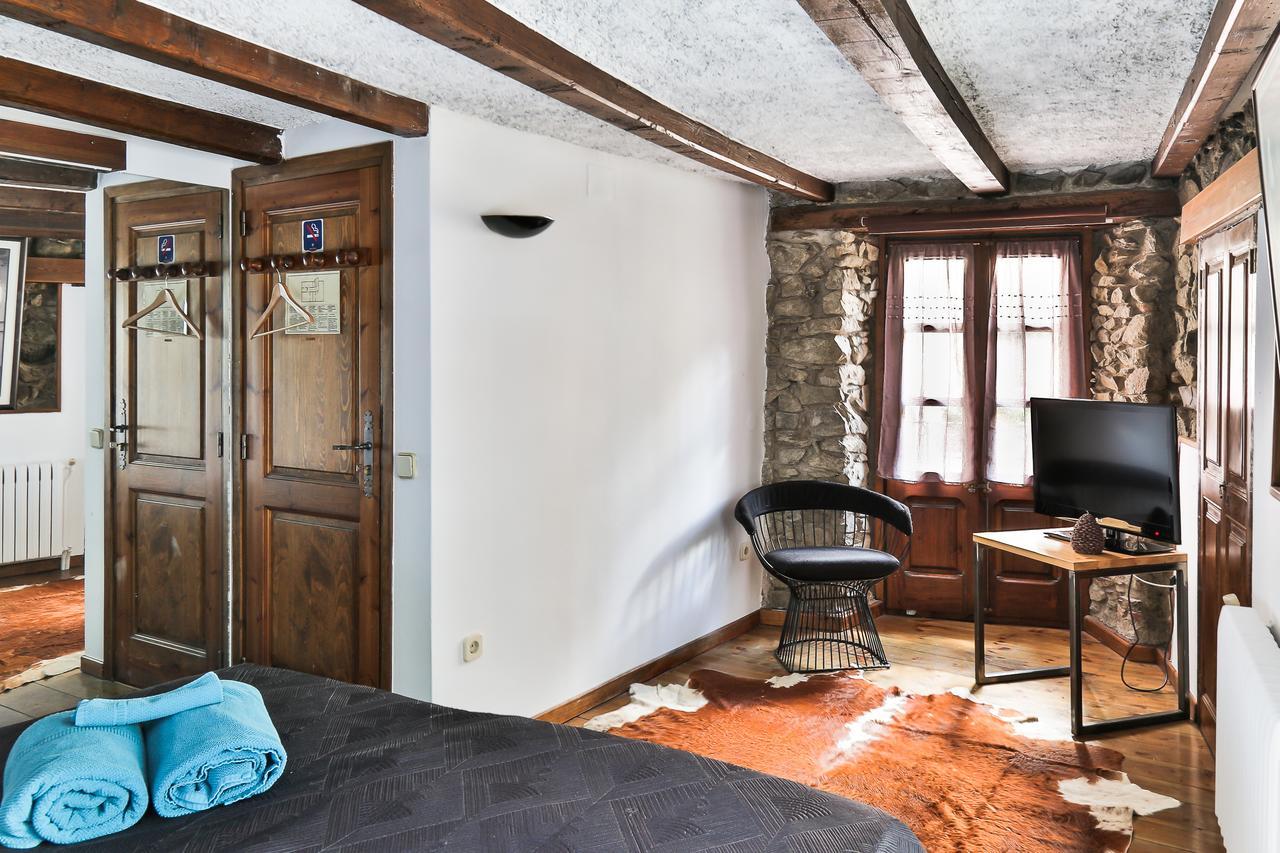 Hostal Cisco De Sans Андорра-ла-Велья Экстерьер фото